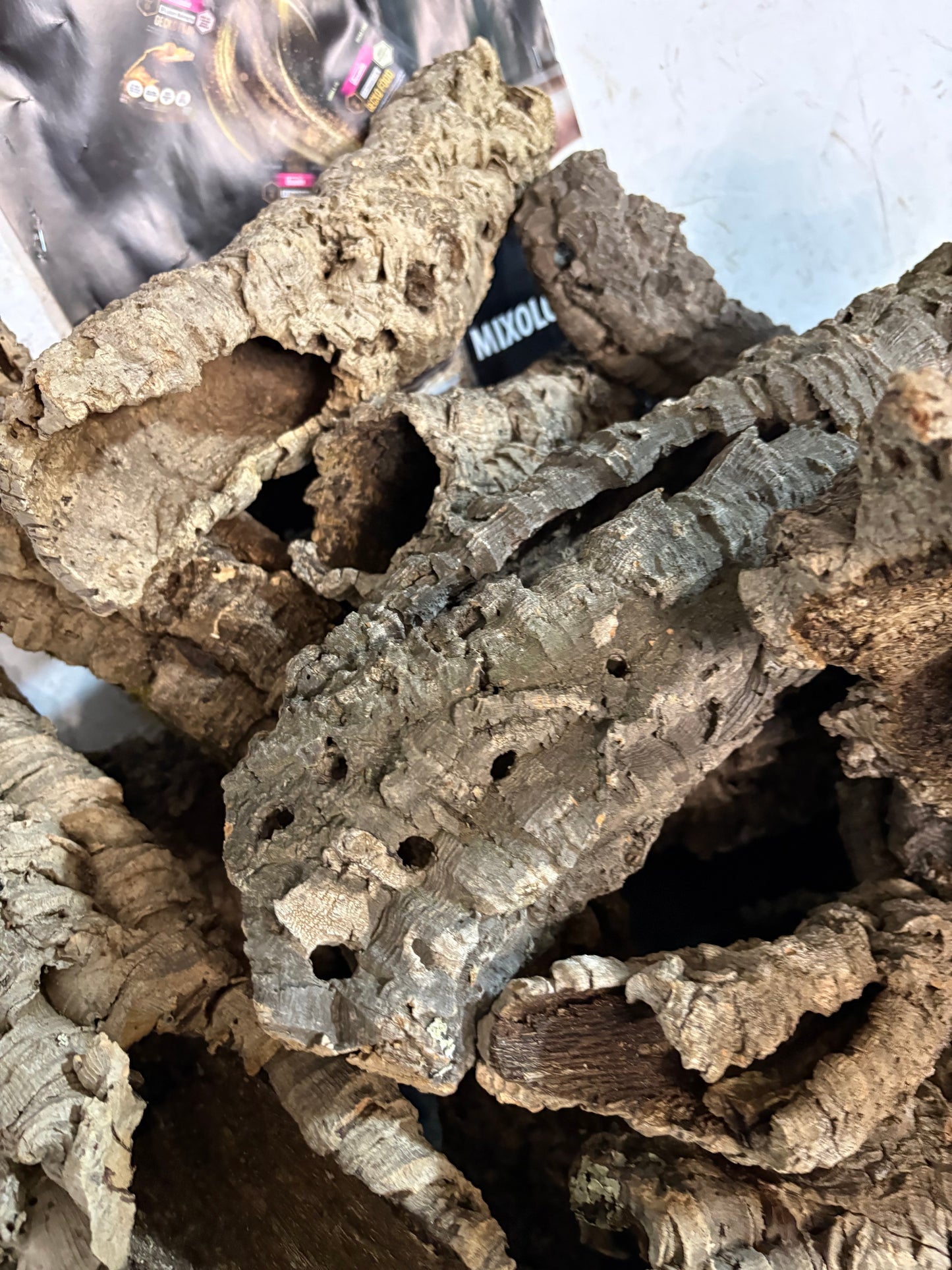 1kg Natural Cork Bark Bundle Decor Enrichment Play Terrariums Enclosures