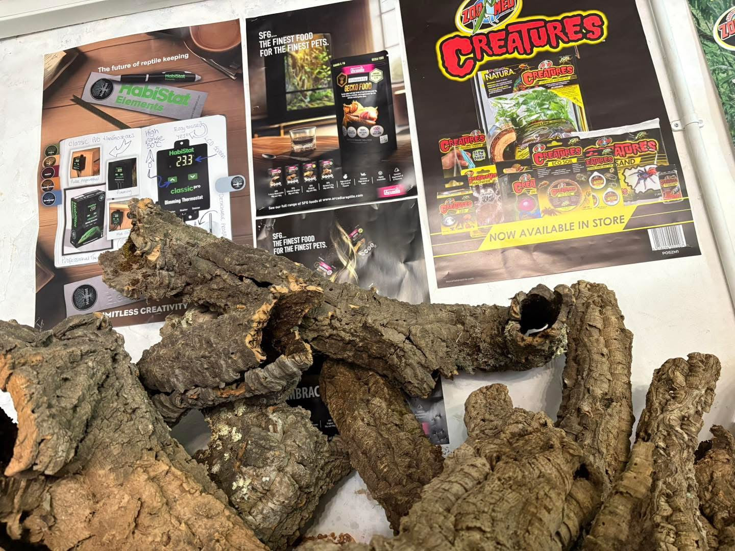 1kg Natural Cork Bark Bundle Decor Enrichment Play Terrariums Enclosures
